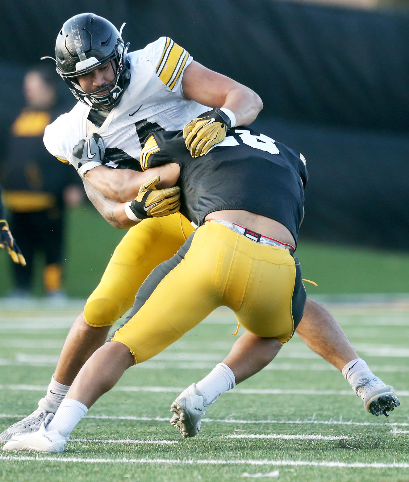 042619-qct-spt-IowaFB-013
